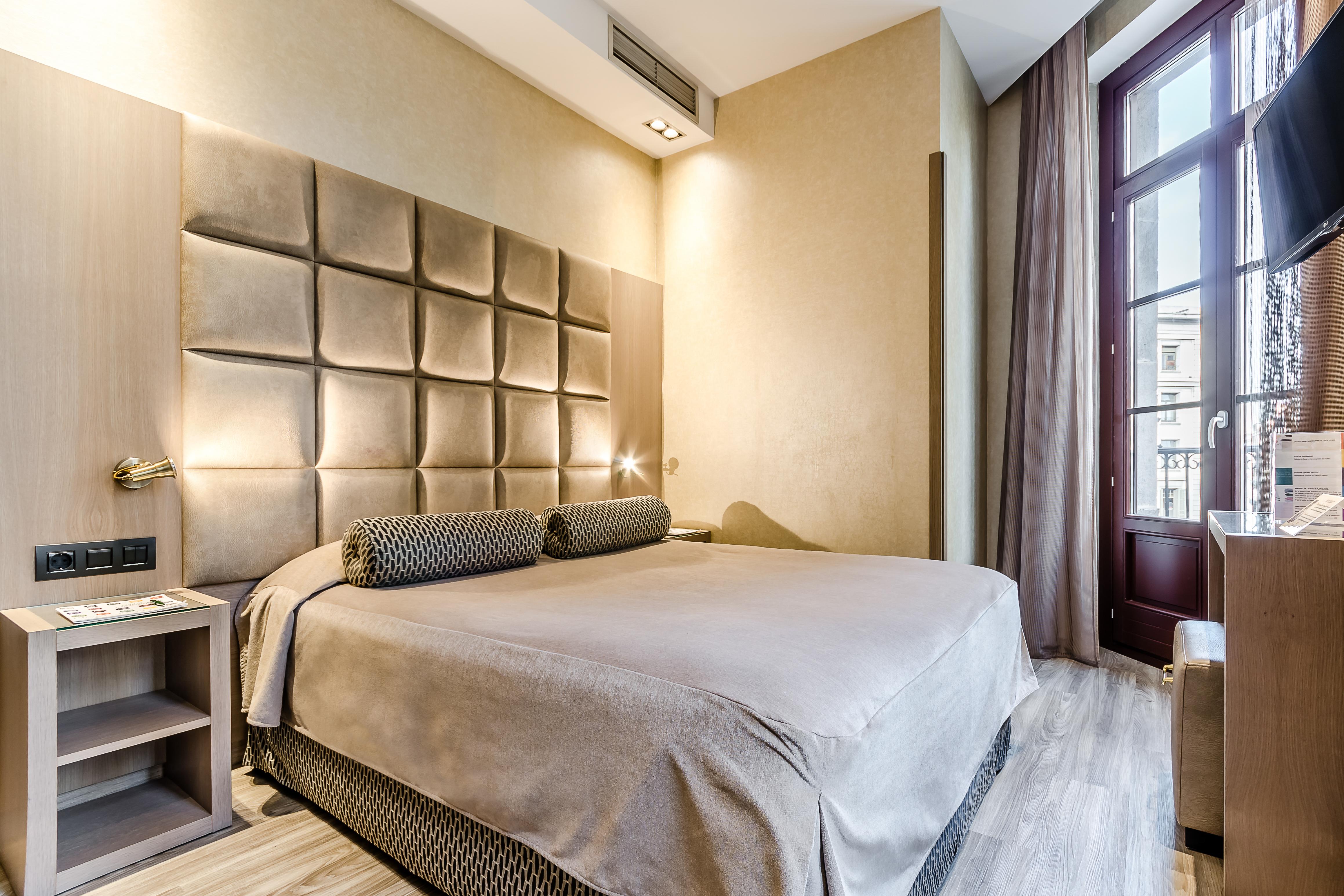 Hotel Suizo Barcelona Exterior photo